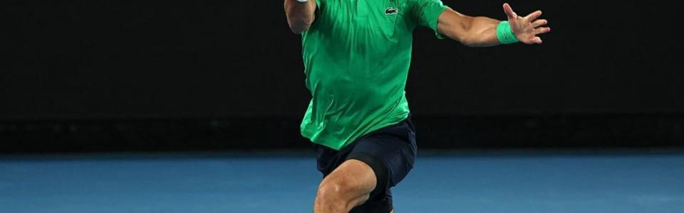 腾讯体育直播-澳网第11比赛日看点：德约以逸待劳再冲纪录，张帅力拼双打四强